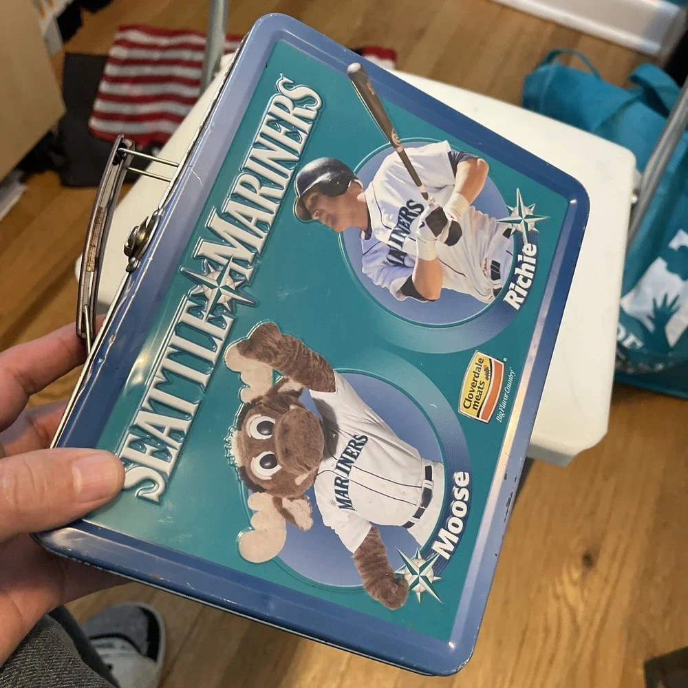 2007 Seattle Mariners Cloverdale Meats Metal Lunch Box‎ (14)